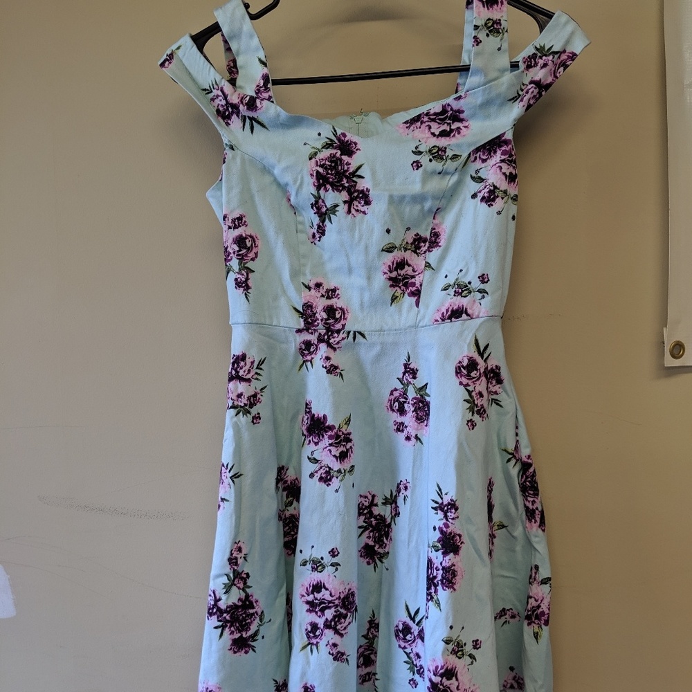 Blue floral dress hot topic dress